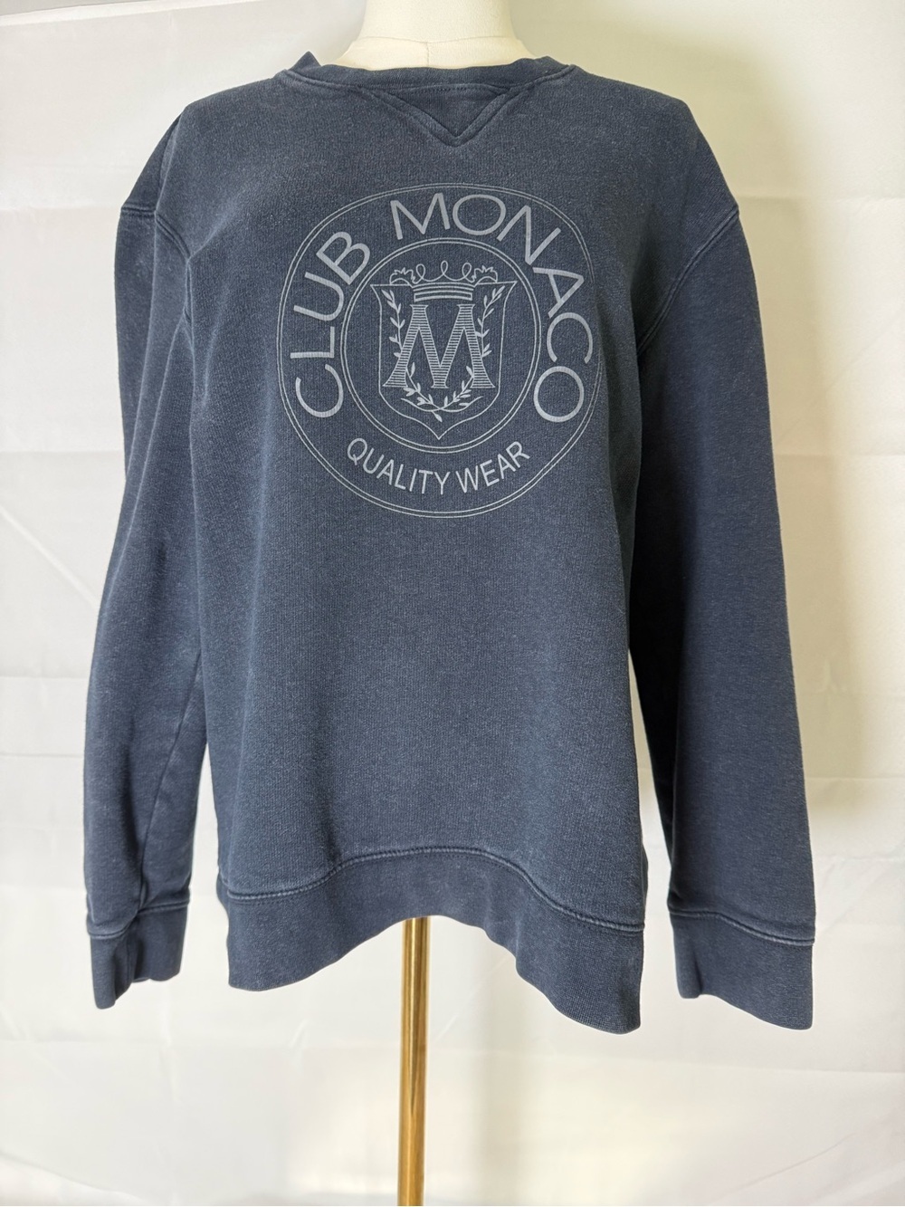 Club Monaco Heritage Navy Logo Crewneck Sweatshirt Size Large - Picture 2 of 10